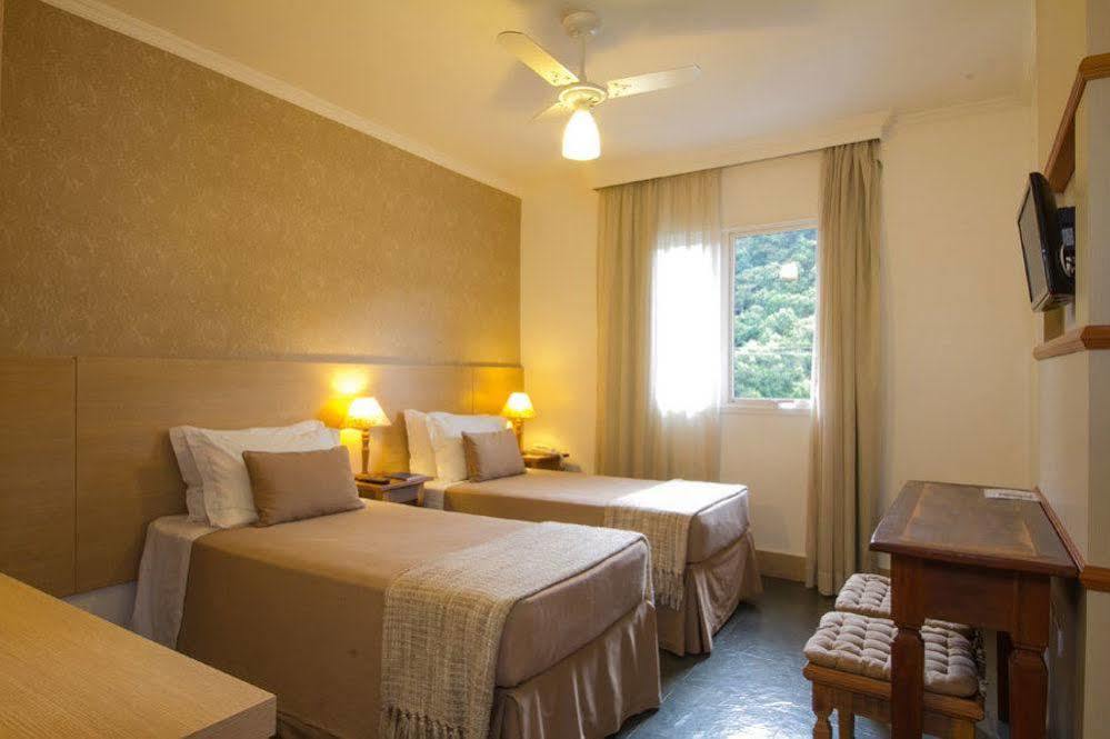 Pousada Il Villaggio ซานโต อังตัวนิโอ โด ปิงญัล ภายนอก รูปภาพ